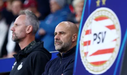 PSV üst üste üçüncü kez şampiyon!