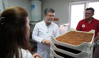 İzmir'de Biyoteknik Mücadele Araştırma Merkezi açıldı