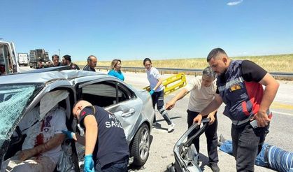 Afyonkarahisar'da feci kaza: 1 ölü, 6 yaralı!