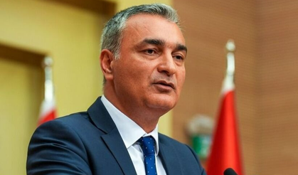 CHP Sözcüsü Sarı: Özgür Özel'in grup başkanlığı iptal edilecek