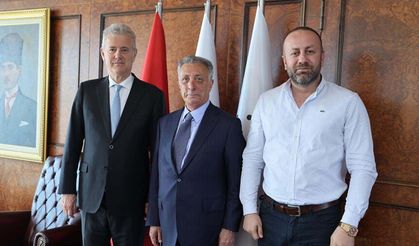 Altay'dan Mahmut Özgener ziyareti