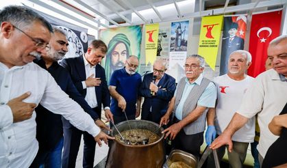 Başkan Tugay: Yanlışın ve zulmün karşısında asla boyun eğmeyeceğiz