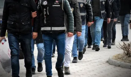 İzmir'de FETÖ soruşturmalarının son 10 yılında 8 bin 883 şüpheli tutuklandı!