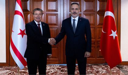 Bakan Fidan, KKTC Başbakanı ile görüştü