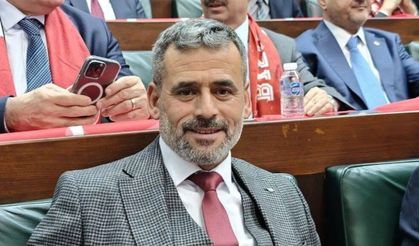 Belediye başkanına bıçaklı saldırı... Oğlu arbedede yaralandı