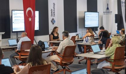 Büyükşehir’den esnafa yapay zekâ eğitimi!