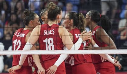 Sultanlar Letonya'ya set vermedi