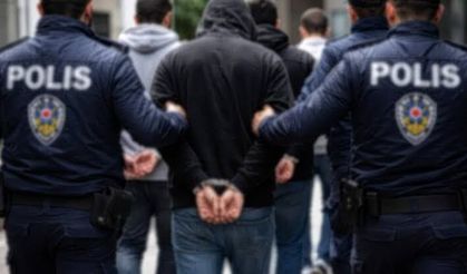 Bindiği taksilerde ‘silahlı eylem’ yapacağını söyleyen şüpheli gözaltına alındı