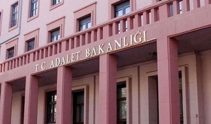 Göçmen kaçakçılığı ve fuhuş operasyonunda gözaltılar!