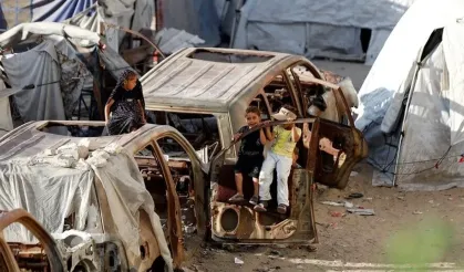 Gazze'de can kaybı 73 bin 384'e yükseldi