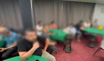 Düğün salonuna kumar baskını: 55 kişiye 638 bin lira ceza