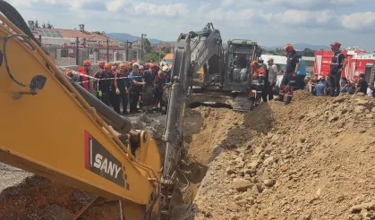 İstanbul'da inşaat alanında göçük!