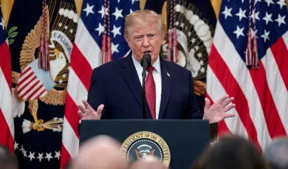 Trump: Irak'tan harika bir yeni başbakanla ayrılıyoruz