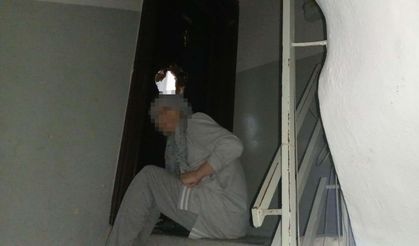 Matkapla komşusunun kapısını kıran kadına gözaltı!