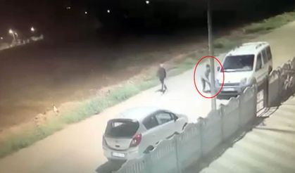 Park halindeki araçlara bıçaklı saldırı