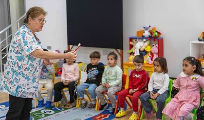 Bornova’nın miniklerine diş dostu eğitim
