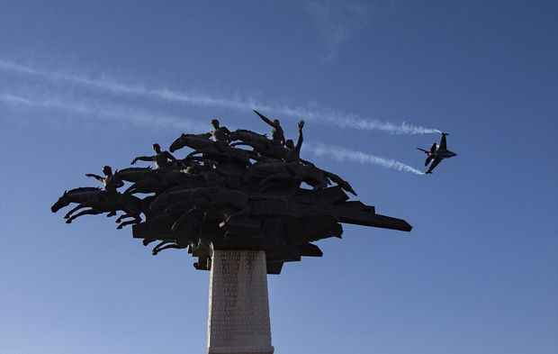 İzmir semalarında 9 Eylül coşkusu!