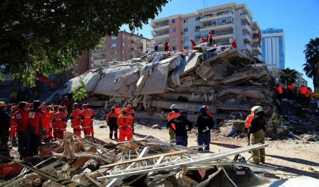 Afet Derneği'nden uyarı: İzmir'in yüzde 70'i dirençsiz!