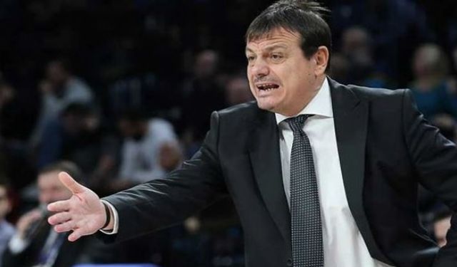 Ergin Ataman hastaneye kaldırıldı