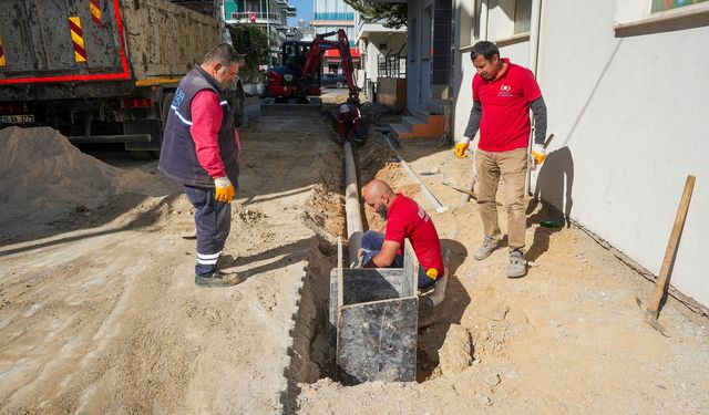 Gaziemir'de sel ve taşkın sorununa neşter