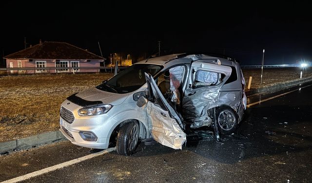 Feci kazada can pazarı: 1 ölü, 5 yaralı!