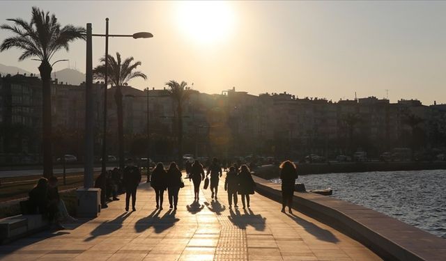 İzmir’in hava raporu: Sıcaklıklar artışa geçecek