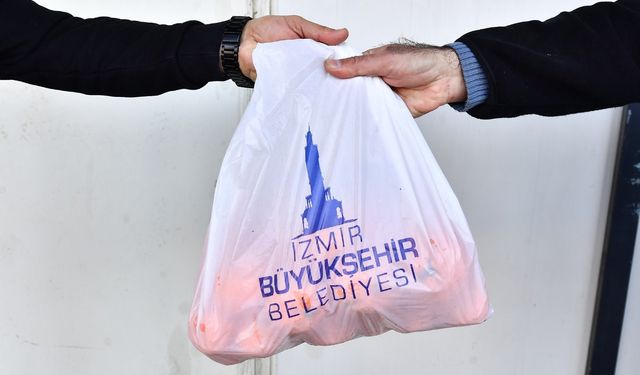 5 ton dağıtıldı... Büyükşehir'den mandalinalı işbirliği