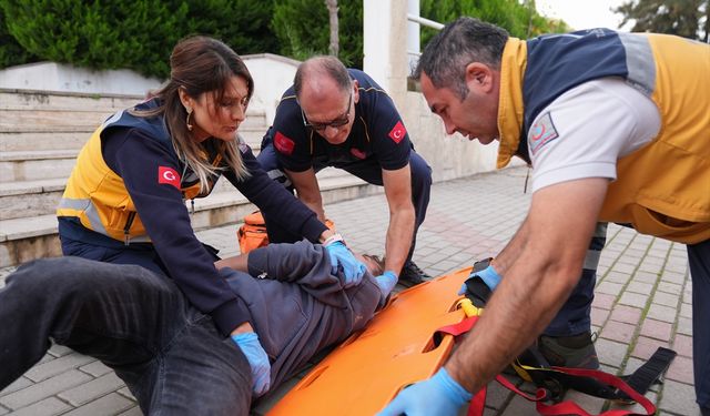 Dr. Özgül, 26 yıldır zamanla yarışıyor!