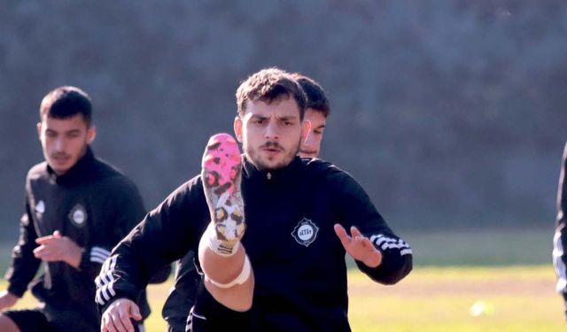 Altay'da Caner sevinci