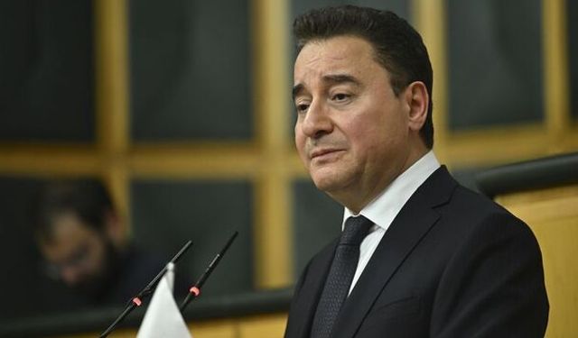 Babacan: Darbe teşebbüsünden farklı değildir