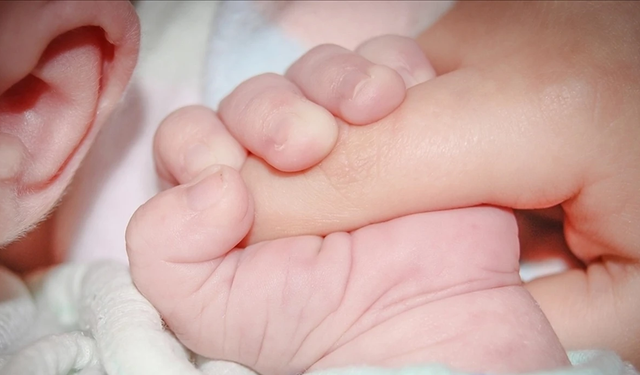 Bakanlıktan 'doğum yardımı' dolandırıcılarına karşı uyarı