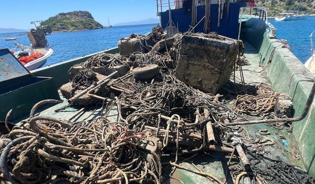 Muğla'da yasa dışı tonozlarla bağlı 50 tekneye ceza