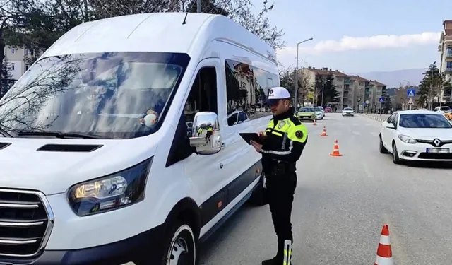 Personel servis araçlarına yaş düzenlemesi!