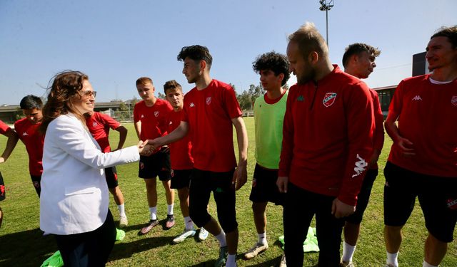 Başkan Ünsal’dan Kaf Sin Kaf’a destek