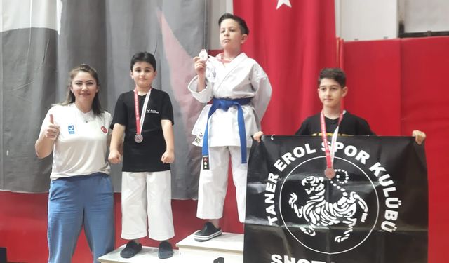 Aliağalı karatecilerden 9 madalya