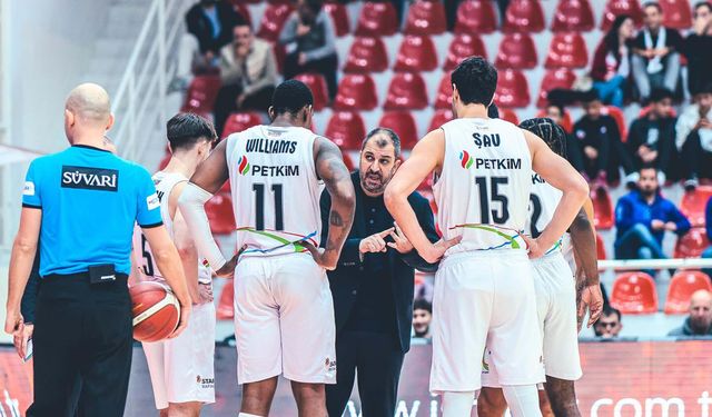 Petkimspor havlu attı