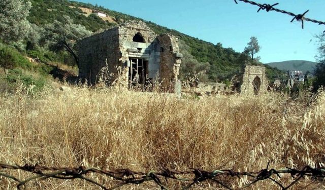 1500 yıllık manastır zamana direniyor