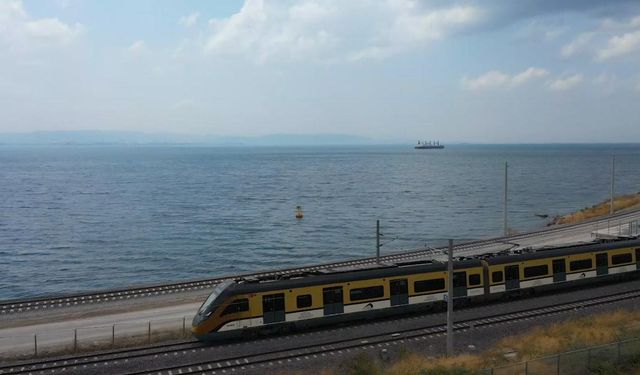 Milli banliyö tren setinin ikincisi üretildi