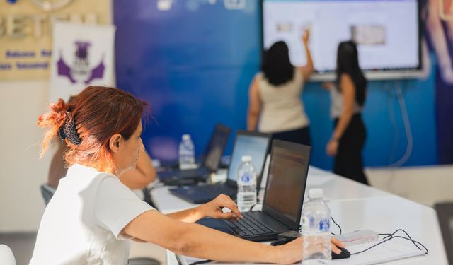 Balçova'da kadınlara dijital destek