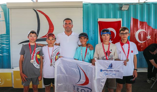 9 Eylül Kurtuluş Kupası Yelken Yarışları tamamlandı