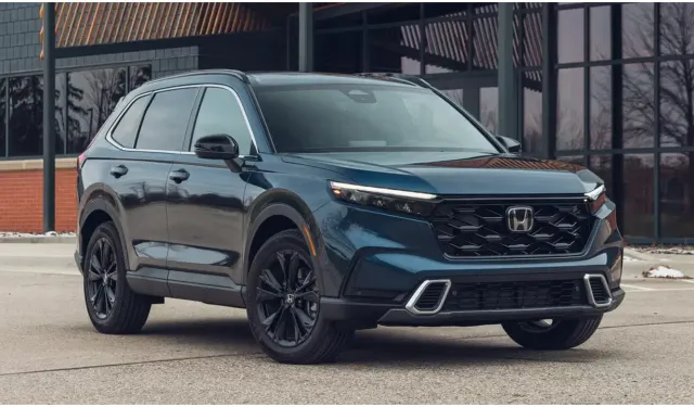 Gümrük vergisinde kurallar değişti: İşte fiyatı düşen ve artan tüm modeller...