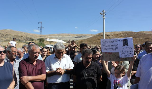 Harmandalı'da 'geçici izin' eylemi: Çözüm kalıcı olmasın!