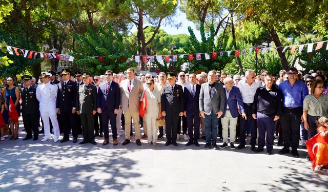 Seferihisar’ın kurtuluşunun 103. yılı törenle kutlandı