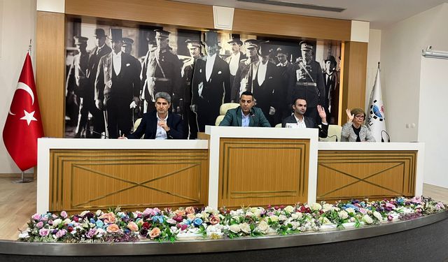 Çiğli Meclisi'ne SGK borçları damga vurdu: AK Parti’den ‘hesap sorun’ talebi!