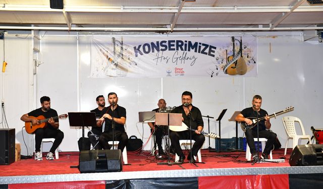 Çiğli’nin sokakları sanatla şenlendi