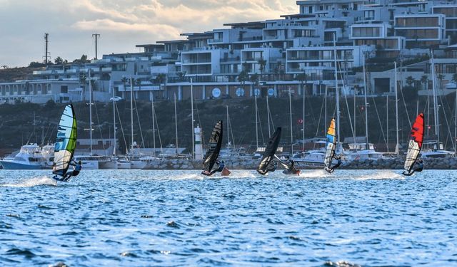 Alaçatı’da rüzgâr doğa için esti!