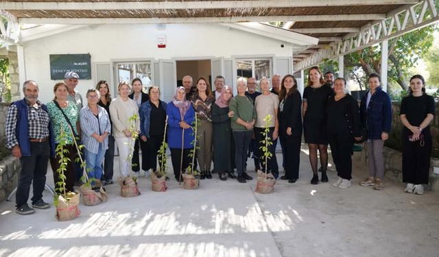 Çeşme'de Dünya Kadın Çiftçiler Günü’nde anlamlı buluşma