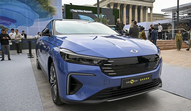 Bakan Bolat duyurdu: 100 adet Togg Almanya'ya ihraç edildi