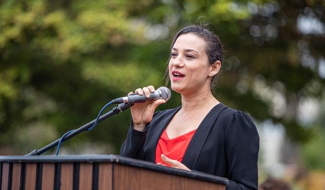 Ya benimsin ya toprağın denirse yerim belli!