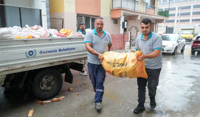 Gaziemir'de içleri ısıtan dayanışma!